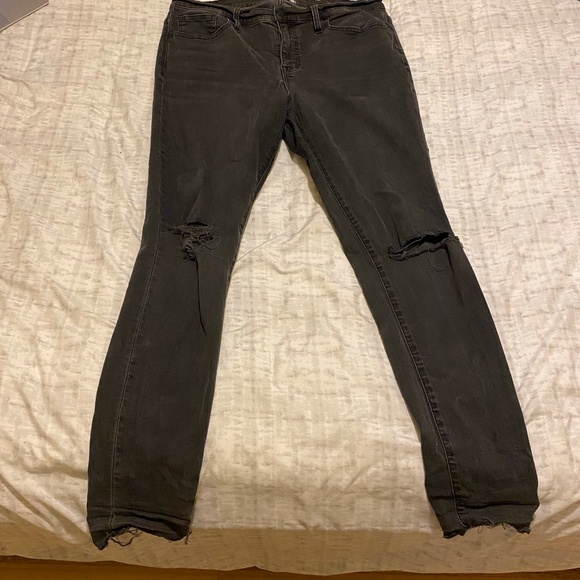 Black Ripped Jeans - Picture 2 of 5